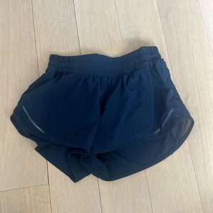 Hotty hot short navy, shorter length